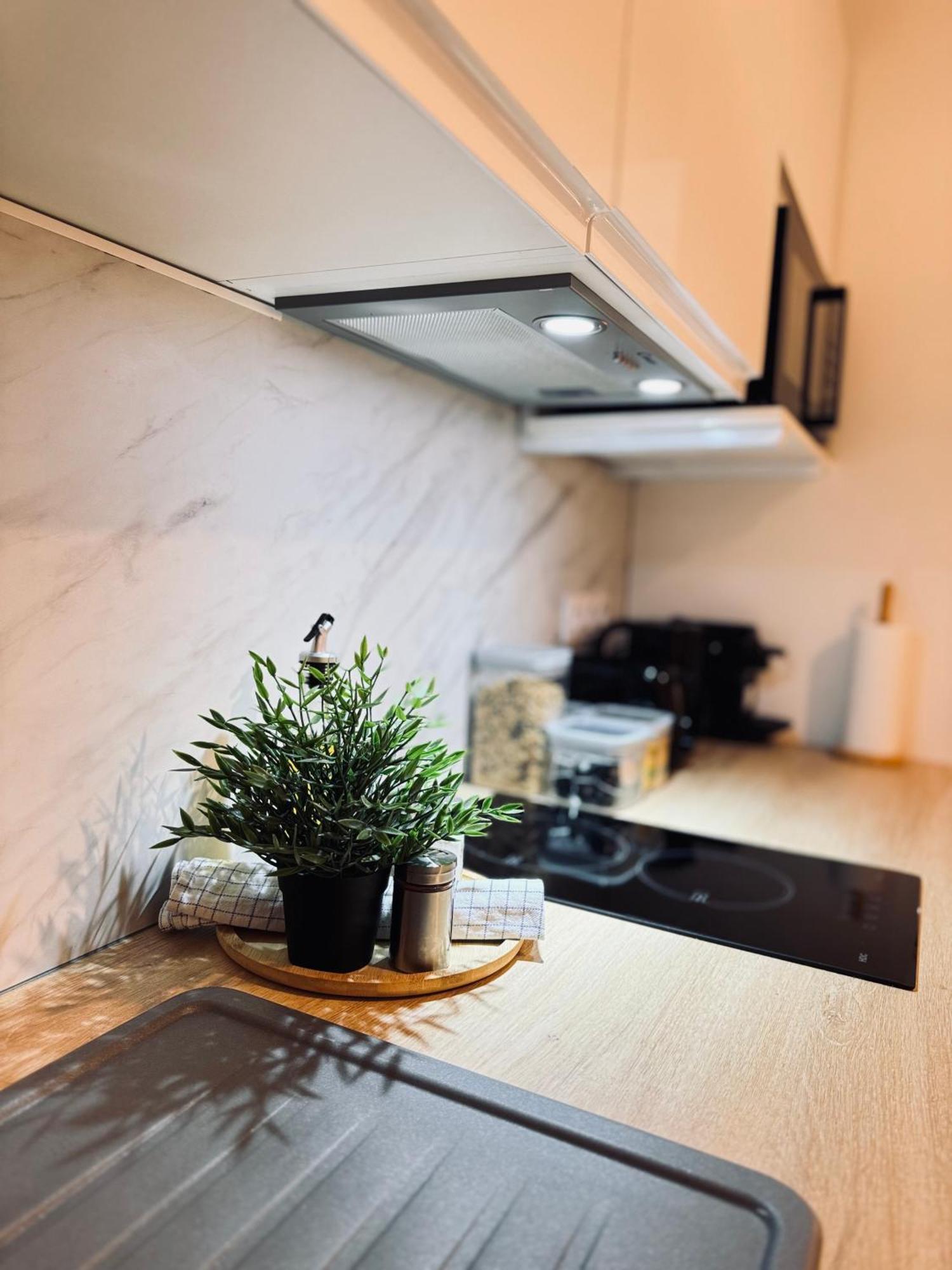 Sunshine Getaway - Stylish Studio In The Heart Of Nice Luaran gambar